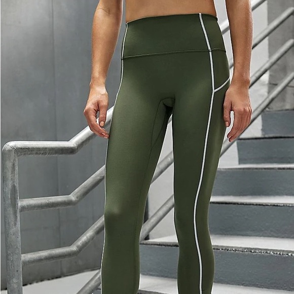 Free People You’re A Peach Leggings in Secret Moss - Picture 4 of 7